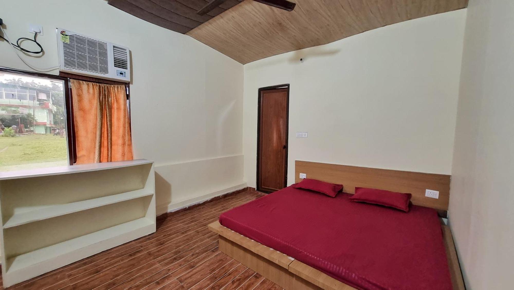 Landlopers Hostel Risikés Kültér fotó