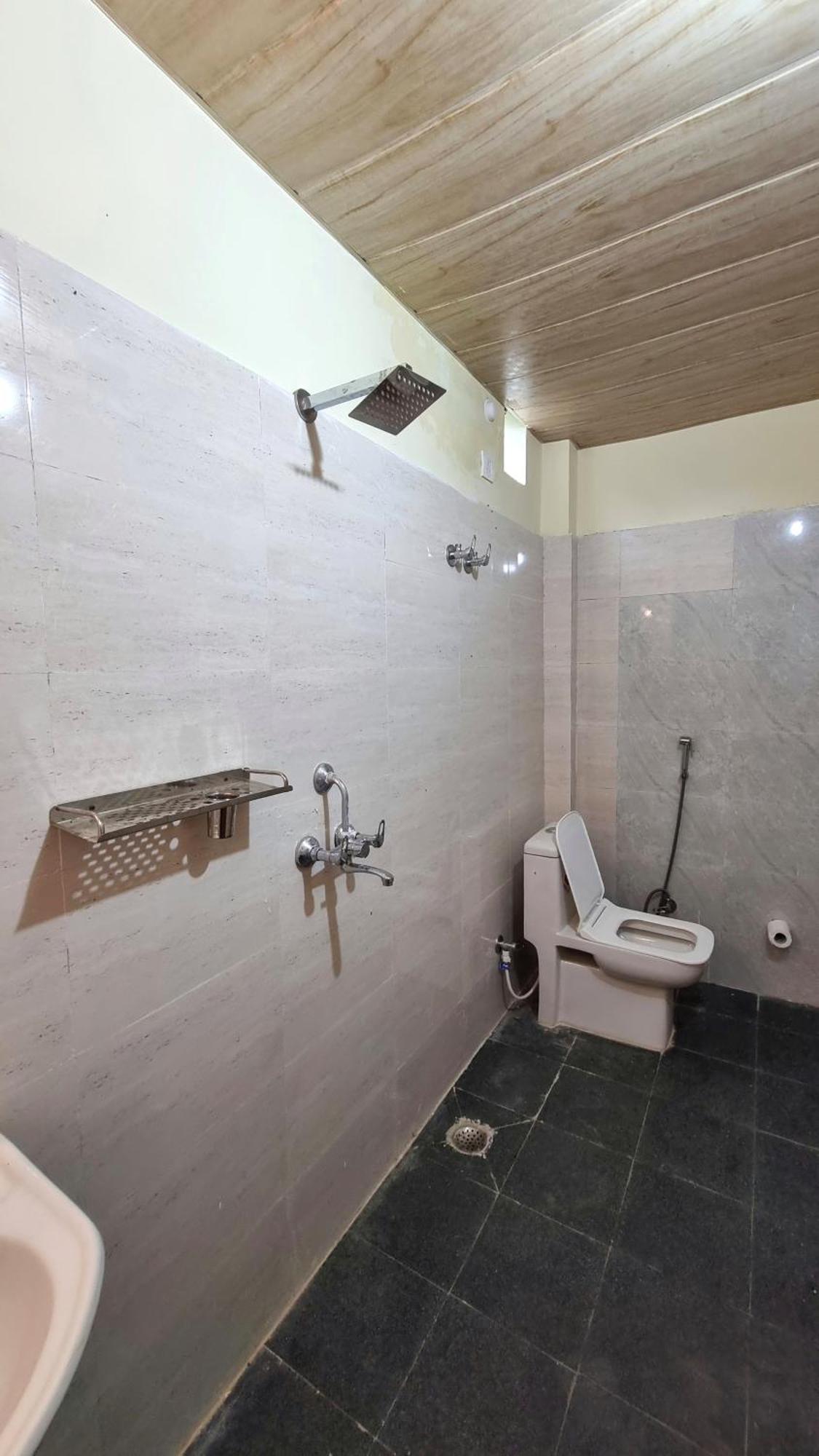 Landlopers Hostel Risikés Kültér fotó