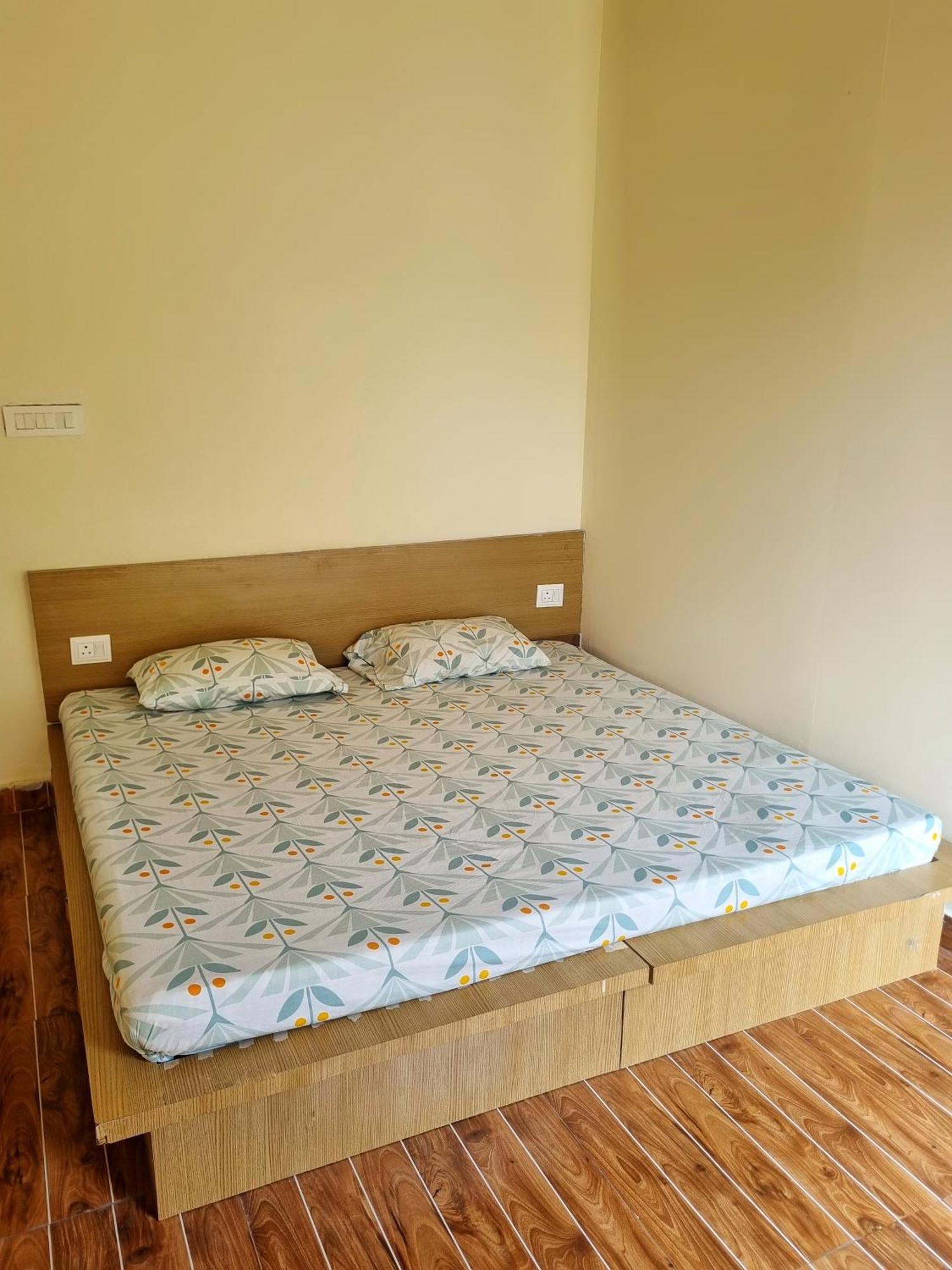 Landlopers Hostel Risikés Kültér fotó