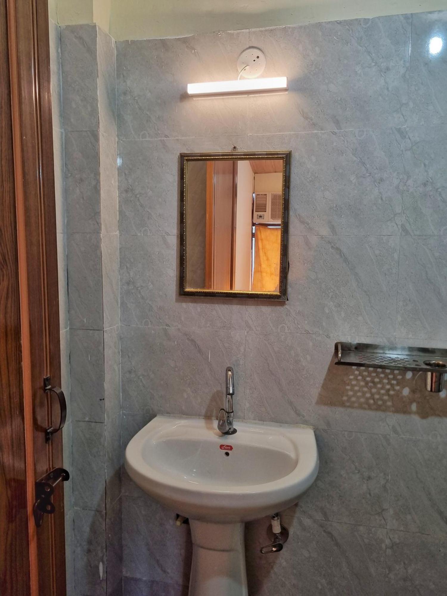 Landlopers Hostel Risikés Kültér fotó