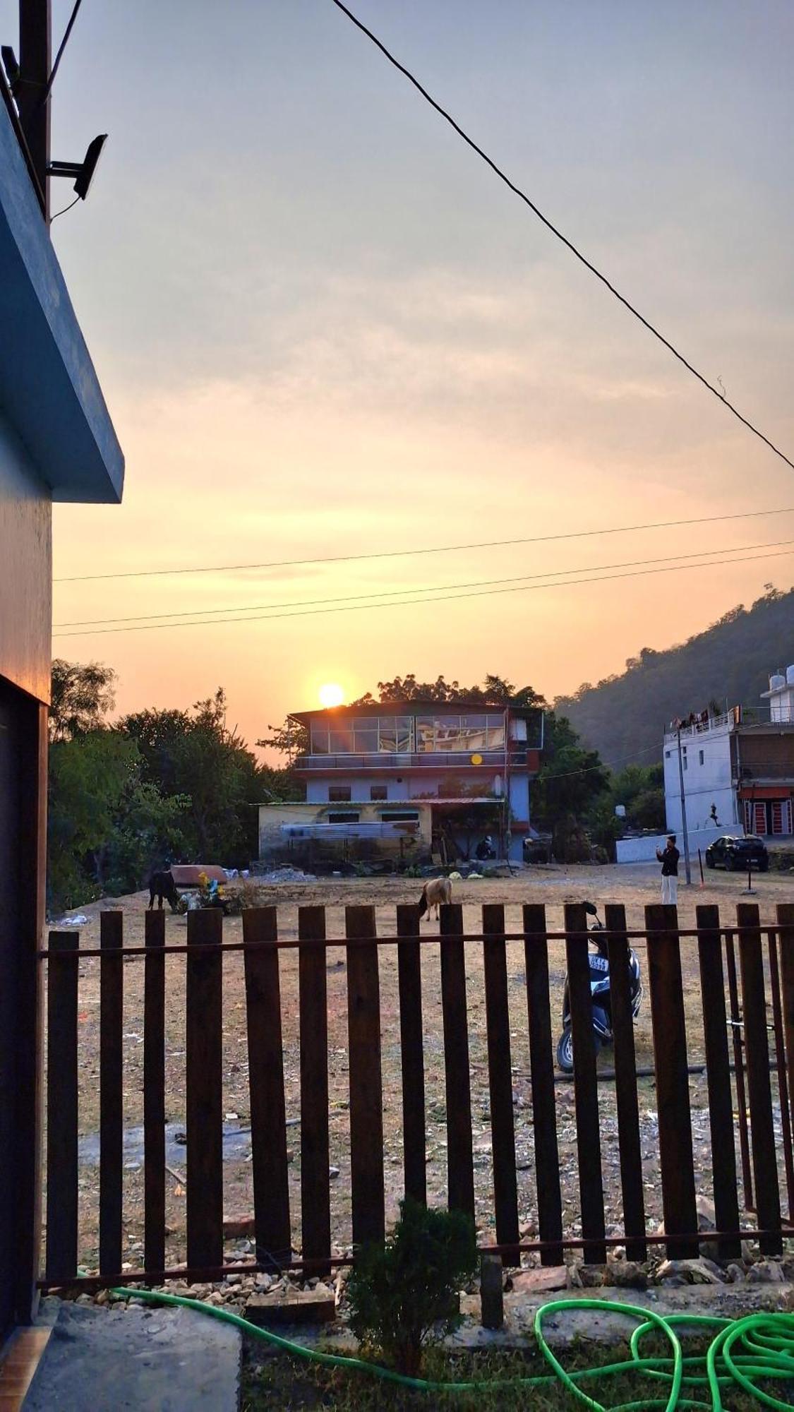 Landlopers Hostel Risikés Kültér fotó