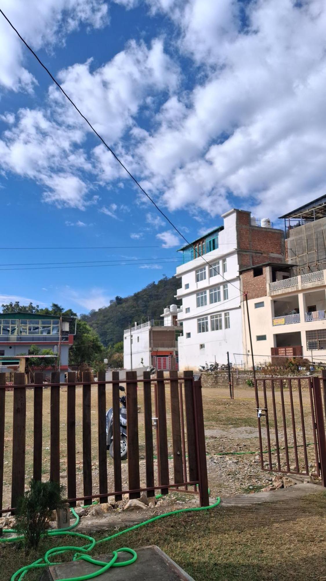 Landlopers Hostel Risikés Kültér fotó